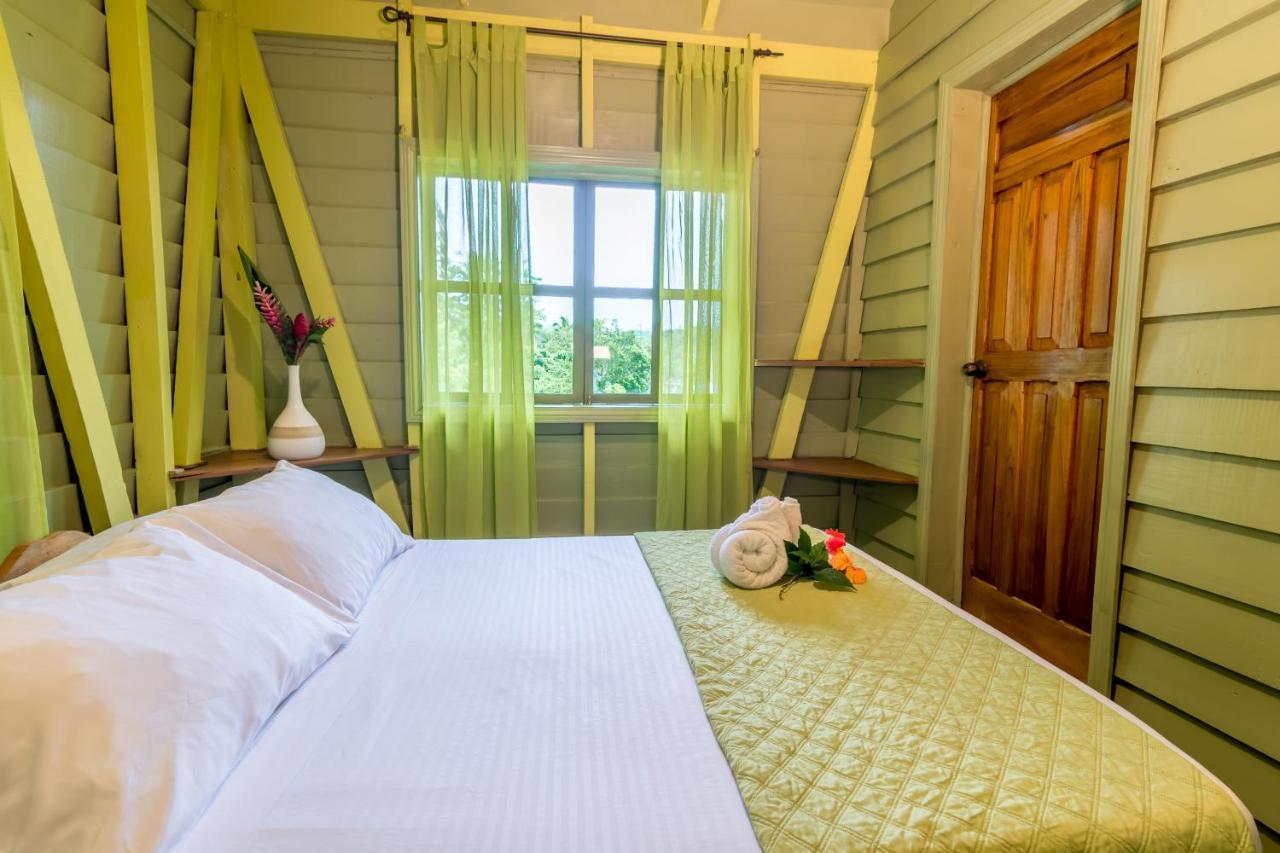 Sea Tower Hotel Puerto Viejo de Talamanca المظهر الخارجي الصورة